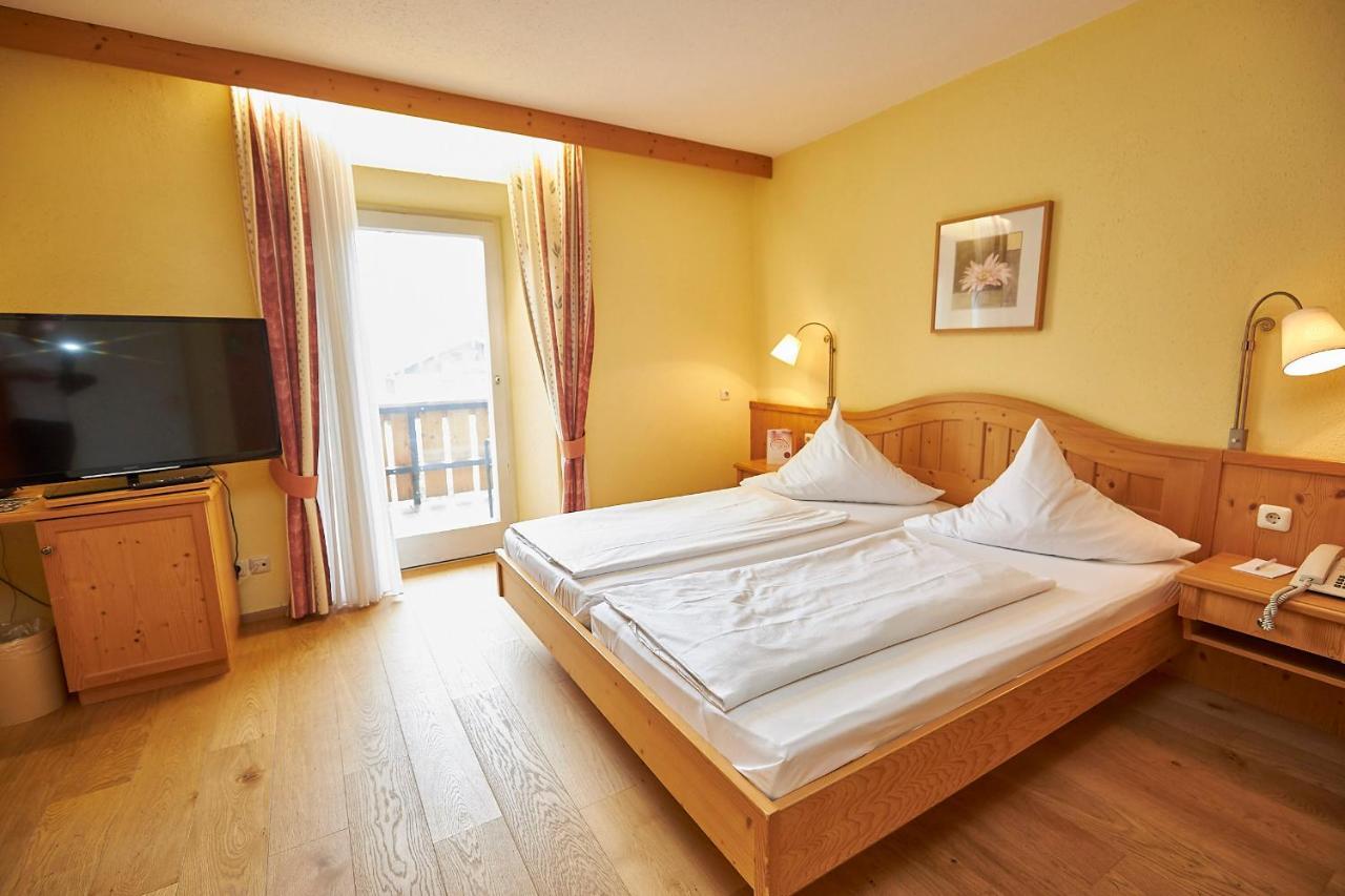 Gasthof-hotel Zur Post 3*